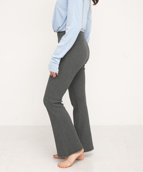 URBAN RESEARCH Sonny Label(アーバンリサーチサニーレーベル)の「SLAB Flare Rib Leggings(その他パンツ・レディース・チャコールグレー/ブラック・S-M/M-L)」の13枚目の写真