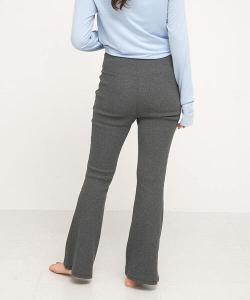 URBAN RESEARCH Sonny Label(アーバンリサーチサニーレーベル)の「SLAB Flare Rib Leggings(その他パンツ・レディース・チャコールグレー/ブラック・S-M/M-L)」の14枚目の写真