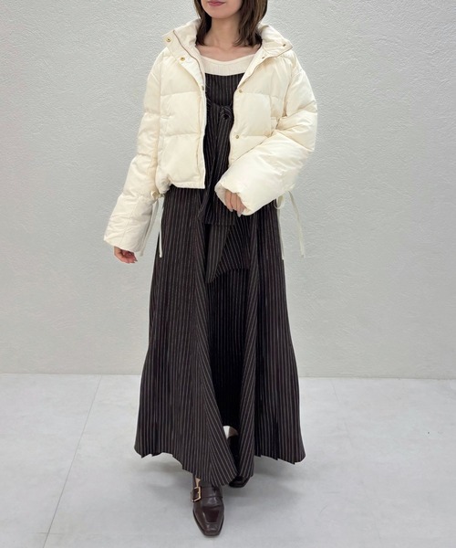 31 Sons de mode（トランテアン　ソン　ドゥ　モード）の「2025秋冬新作 サイドリボンフード付ショートダウン（ダウンジャケット/コート・レディース・ラベンダー/ブラック/アイボリー・S/M）」の14枚目の写真