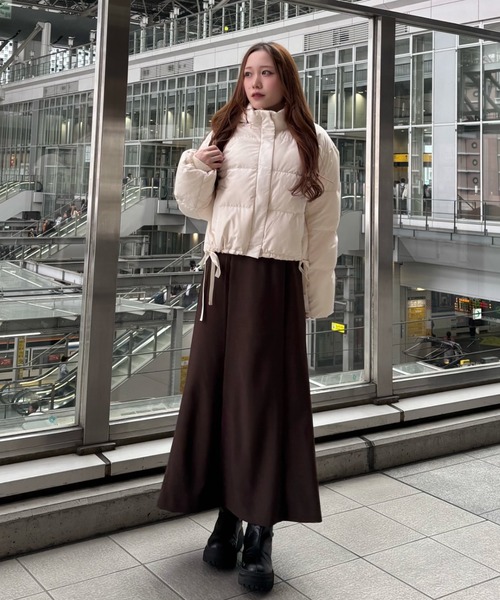 31 Sons de mode（トランテアン　ソン　ドゥ　モード）の「2025秋冬新作 サイドリボンフード付ショートダウン（ダウンジャケット/コート・レディース・ラベンダー/ブラック/アイボリー・S/M）」の19枚目の写真