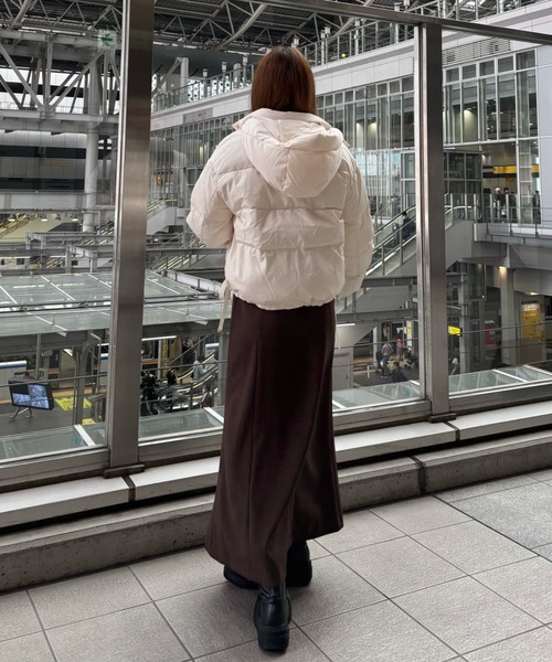 31 Sons de mode（トランテアン　ソン　ドゥ　モード）の「2025秋冬新作 サイドリボンフード付ショートダウン（ダウンジャケット/コート・レディース・ラベンダー/ブラック/アイボリー・S/M）」の21枚目の写真