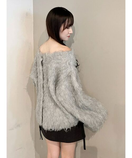 OUNNOUN（オウンノウン）の「【OUNNOUN】ロングシャギー2WAYオーバーサイズニット（ニット/セーター・レディース・その他1/グレー/ブルー/ベビーピンク・FREE）」の16枚目の写真