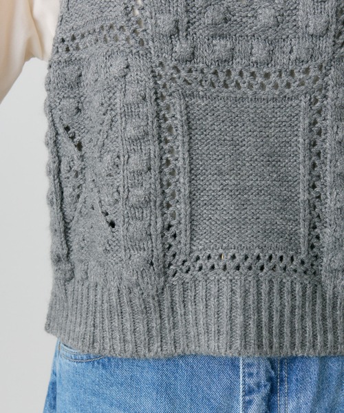 PUAL CE CIN（ピュアルセシン）の「ポップコーン編みニットベスト（ベスト・レディース・オートミール/グレー・FREE）」の6枚目の写真
