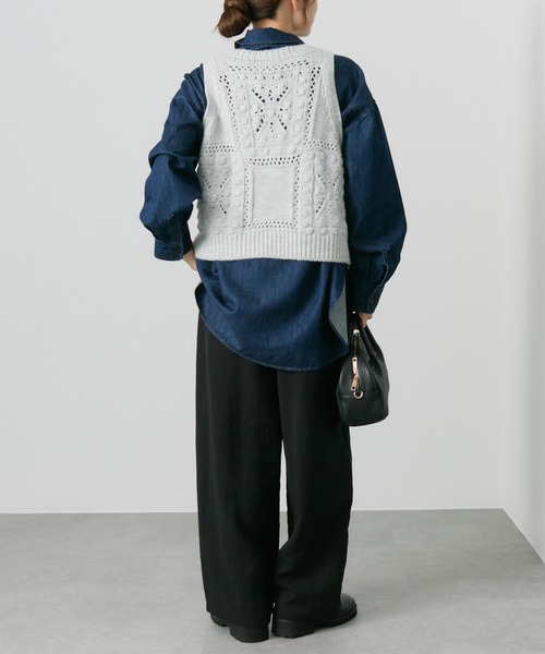 PUAL CE CIN（ピュアルセシン）の「ポップコーン編みニットベスト（ベスト・レディース・オートミール/グレー・FREE）」の14枚目の写真