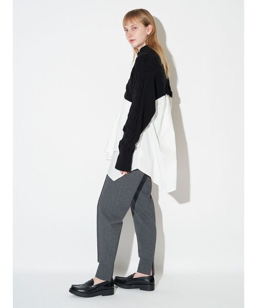 ELENDEEK(エレンディーク)の「ポンチファブリックジョガーパンツ(その他パンツ・レディース・ブラック/グレー・01/02)」の7枚目の写真