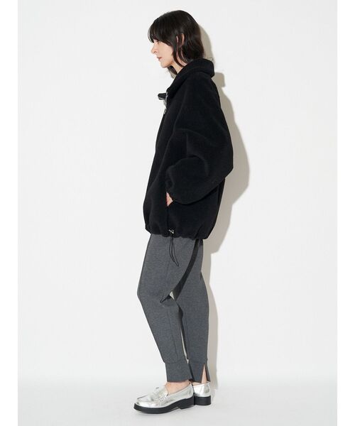 ELENDEEK(エレンディーク)の「ポンチファブリックジョガーパンツ(その他パンツ・レディース・ブラック/グレー・01/02)」の10枚目の写真