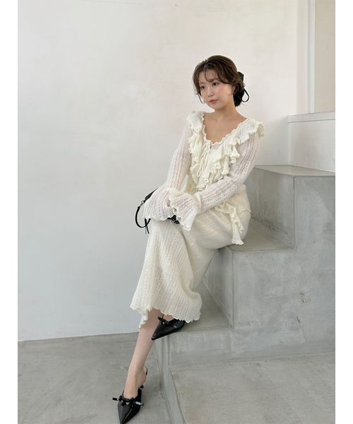 SNIDEL（スナイデル）の「ラッフルデザインニットプルオーバー（ニット/セーター・レディース・アイボリー/グレー/イエロー・F）」の12枚目の写真