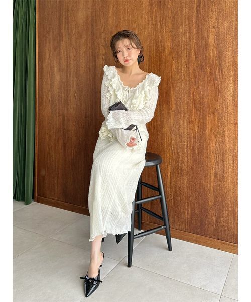 SNIDEL（スナイデル）の「ラッフルデザインニットプルオーバー（ニット/セーター・レディース・アイボリー/グレー/イエロー・F）」の20枚目の写真