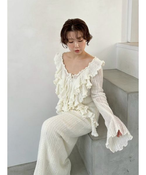 セール】ラッフルデザインニットプルオーバー（ニット/セーター