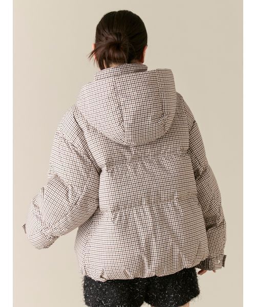 【LILY BROWN】recycleリボンダウンジャケット フラワー LILY BROWN（リリーブラウン）の「Recycleリボンダウン