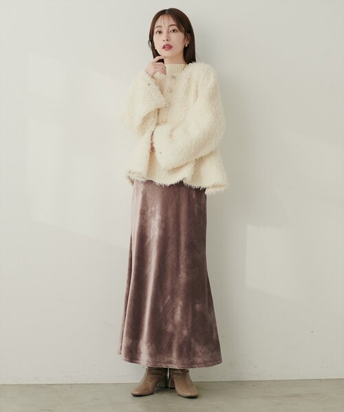 natural couture（ナチュラルクチュール）の「ベロアマーメイドスカート（スカート・レディース・モカ/ピンク/ブラック/オフホワイト・FREE/LARGE）」の4枚目の写真