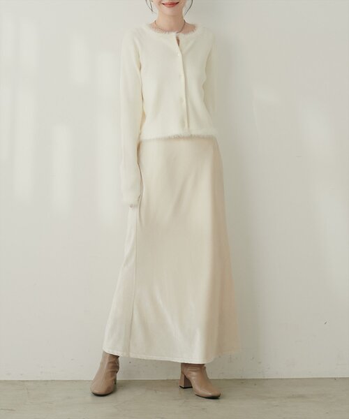 natural couture（ナチュラルクチュール）の「ベロアマーメイドスカート（スカート・レディース・モカ/ピンク/ブラック/オフホワイト・FREE/LARGE）」の20枚目の写真