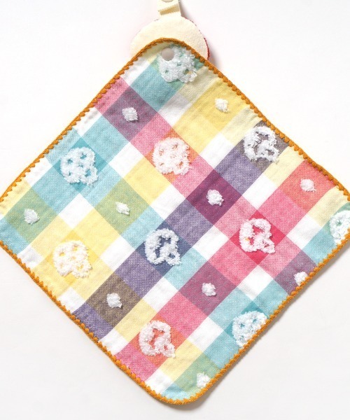 Hoppetta（ホッペッタ）の「【Hoppetta(ホッペッタ)】チャームハンカチ シャンピニオン（ベビーカー/ベビーカー用品・キッズ・マルチ・ONE SIZE）」の3枚目の写真