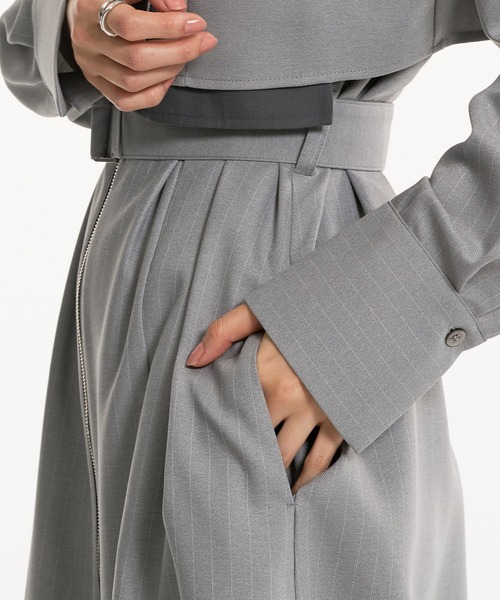 UNITED TOKYO（ユナイテッドトウキョウ）の「【一部店舗限定カラーあり！】ポケットベストSETジッパーワンピース｜2way/オケージョン/ウォッシャブル/抗ピリング/制電/UVカット/吸湿性/速乾性/ストレッチ/春服（ワンピース・レディース・グレー/ブラウン/ライトグレー/ベージュ・1/2）」の13枚目の写真