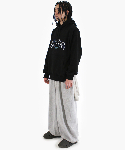 CRIGUN（クリガン）の「unholy crigun hoodie (3 colors)（パーカー・レディース・グレー/オレンジ/ブラック・LARGE/MEDIUM/X-LARGE/XX-LARGE）」の7枚目の写真