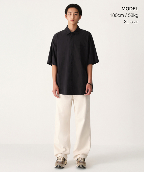 MUSINSA STANDARD（ムシンサスタンダード）の「リラックスドマイクロシアサッカー半袖シャツ[ブラック]（シャツ/ブラウス・メンズ・その他・SMALL/MEDIUM/LARGE/X-LARGE/XX-LARGE）」の2枚目の写真