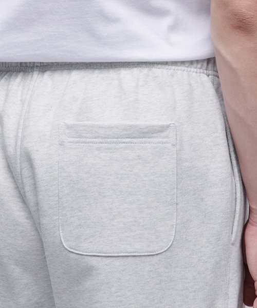 MUSINSA STANDARD（ムシンサスタンダード）の「ピンタックワイドスウェットパンツ [メランジライトグレー]（スウェットパンツ・メンズ・その他・SMALL/MEDIUM/LARGE/X-LARGE/XX-LARGE）」の8枚目の写真
