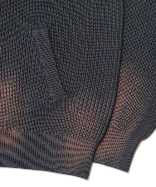NOMANUAL(NOMANUAL)の「SPRAY DYEING KNIT ZIP-UP - CHARCOAL(カーディガン/ボレロ・レディース・その他・SMALL/MEDIUM/LARGE)」の6枚目の写真
