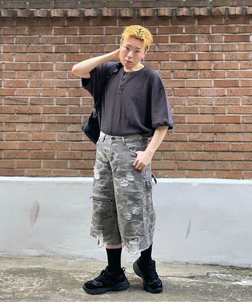 TRILLION（トリリオン）の「ワッフルリングスナップヘンリーネックロングスリーブ[ブラック]（Tシャツ/カットソー・レディース・その他・MEDIUM/LARGE/X-LARGE）」の19枚目の写真