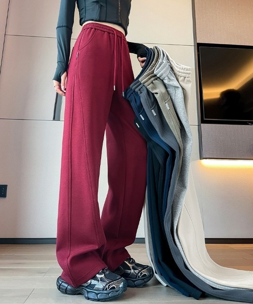 HANDO(ハンド)の「センターラインスウェットワイドパンツ/美脚リラックスジャージーパンツ(スウェットパンツ・レディース・ネイビー/チャコール/カーキ/ワイン/アイボリー/ブラック/グレー・S/M/L/XL/XXL)」の18枚目の写真
