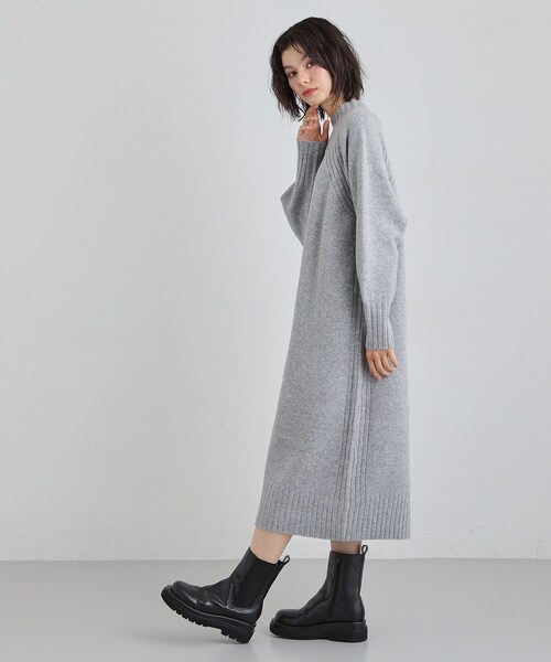 THE SHOP TK (ザ ショップ ティーケー )の「ウール混杢調ハイネックワンピース(ワンピース・レディース・ライトグレー/ダークブラウン/ボルドー・12/13)」の6枚目の写真