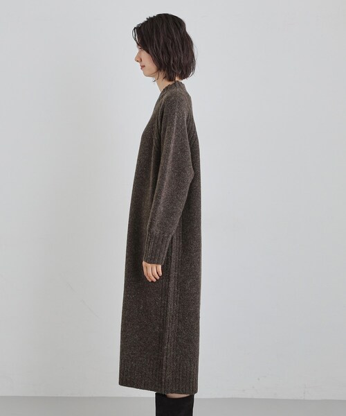 THE SHOP TK (ザ ショップ ティーケー )の「ウール混杢調ハイネックワンピース(ワンピース・レディース・ライトグレー/ダークブラウン/ボルドー・12/13)」の17枚目の写真