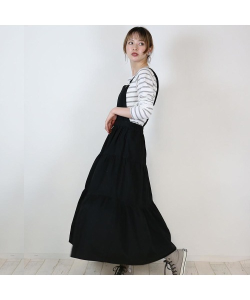 aity(アイティ)の「2wayサロペットティアードマキシスカート(ジャンパースカート・レディース・ブラック/カーキ/ベージュ・M/L/LL/3L/4L)」の2枚目の写真