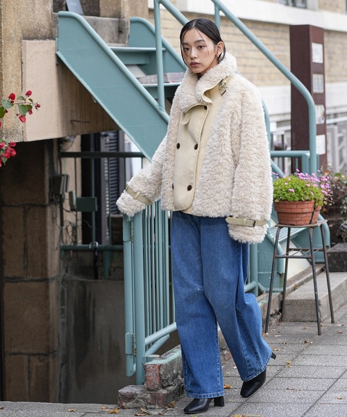 mili an deni(ミリアンデニ)の「スウェード×ボアジャケット(ムートンコート・レディース・ブラウン/ベージュ・M)」の18枚目の写真