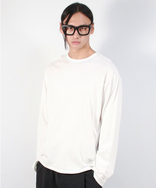 DEMARC（ドゥマーク）の「M OUTSTITCH LOOSE FIT LONG SLEEVE TEE - White（Tシャツ/カットソー・メンズ・その他・LARGE/MEDIUM）」の4枚目の写真