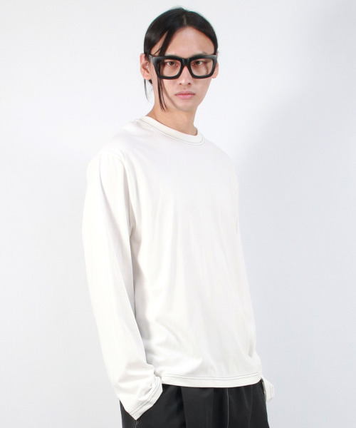 DEMARC（ドゥマーク）の「M OUTSTITCH LOOSE FIT LONG SLEEVE TEE - White（Tシャツ/カットソー・メンズ・その他・LARGE/MEDIUM）」の8枚目の写真