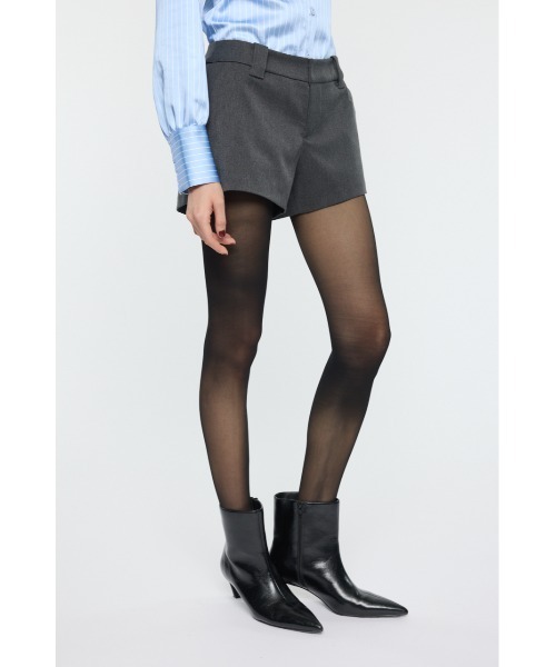 MOUSSY（マウジー）の「LOW WAIST ショーツ（その他パンツ・レディース・チャコールグレー・1/2）」の5枚目の写真