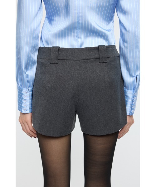 MOUSSY（マウジー）の「LOW WAIST ショーツ（その他パンツ・レディース・チャコールグレー・1/2）」の7枚目の写真