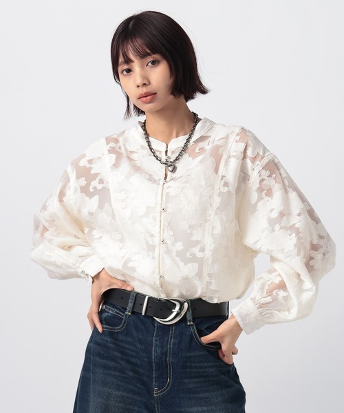 PAGEBOY（ページボーイ）の「レースジャガード2WAYブラウス【オフショル/通常着用対応】（Tシャツ/カットソー・レディース・ブラック/オフホワイト/グレー/ブルー・FREE）」の17枚目の写真