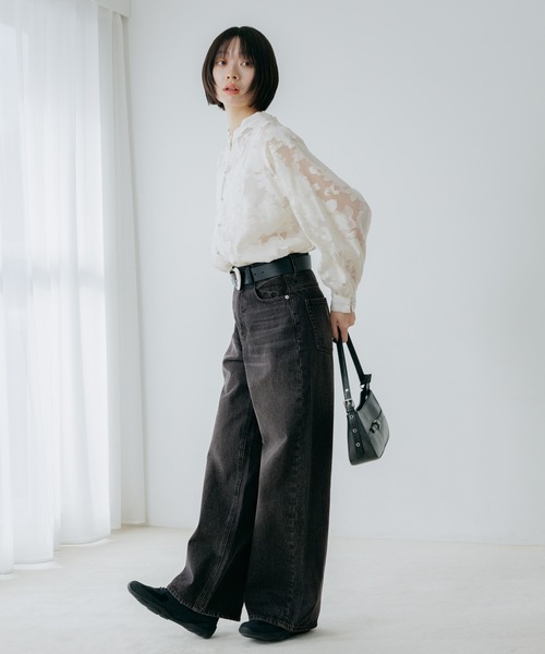 PAGEBOY（ページボーイ）の「レースジャガード2WAYブラウス【オフショル/通常着用対応】（Tシャツ/カットソー・レディース・ブラック/オフホワイト/グレー/ブルー・FREE）」の18枚目の写真