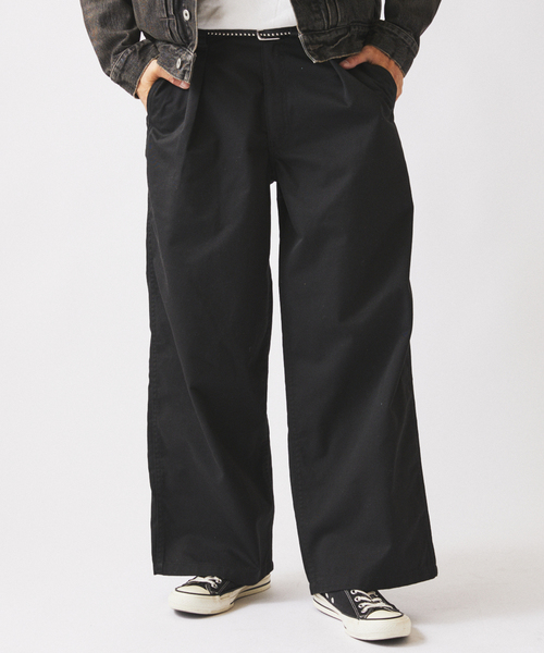 JOURNAL STANDARD relume（ジャーナルスタンダード　レリューム）の「ワイド カット チノパンツ（チノパンツ・メンズ・ブラック/ベージュ系その他/サックスブルー・MEDIUM/LARGE）」の22枚目の写真