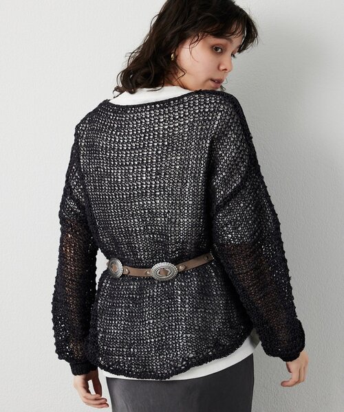 Whim Gazette（ウィムガゼット）の「スエードライクローゲージニット（ニット/セーター・レディース・チャコールグレー/ベージュ・FREE）」の9枚目の写真