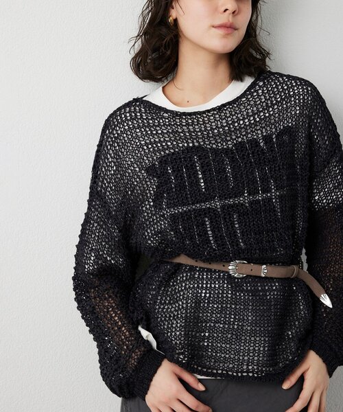 Whim Gazette（ウィムガゼット）の「スエードライクローゲージニット（ニット/セーター・レディース・チャコールグレー/ベージュ・FREE）」の10枚目の写真