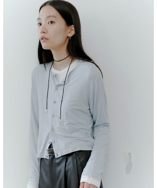 MIESROHE（ミースロエ）の「【MIESROHE COODINATE PACK 】カーディガン×ロングスリーブTシャツ×チョーカー 3点セット（Tシャツ/カットソー・レディース・ライトブルー/イエロー/ブラック・F）」の2枚目の写真