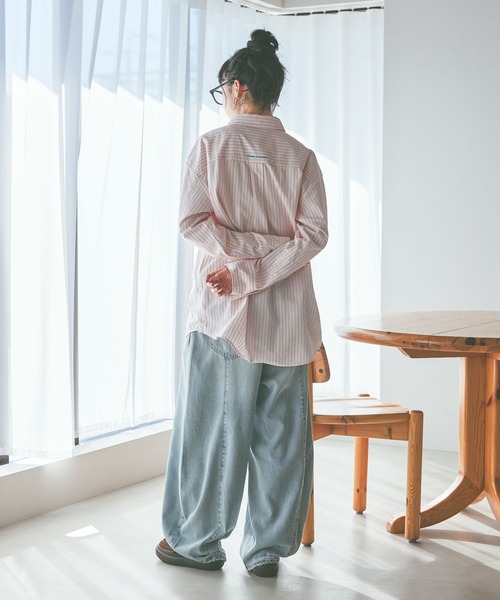 niko and...（ニコアンド）の「ポイント刺繍オックスシャツ（シャツ/ブラウス・レディース・ブルー/ベージュ/ピンク・SHORT/MEDIUM）」の14枚目の写真