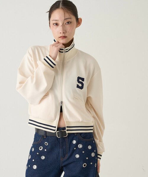 WHO'S WHO gallery(フーズフーギャラリー)の「【EC限定カラーあり】S LOGO COMPACT STAND JERSEY(ブルゾン・レディース・ブラック/ネイビー/レッド/オフホワイト・FREE)」の7枚目の写真