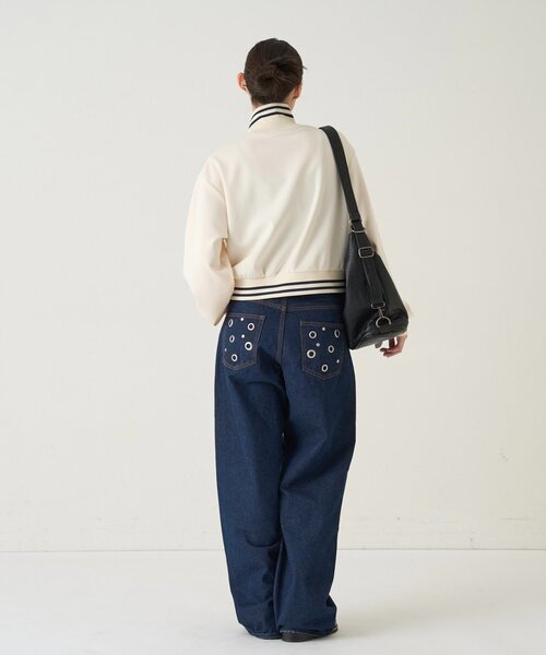 WHO'S WHO gallery(フーズフーギャラリー)の「【EC限定カラーあり】S LOGO COMPACT STAND JERSEY(ブルゾン・レディース・ブラック/ネイビー/レッド/オフホワイト・FREE)」の9枚目の写真