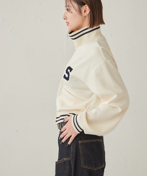 WHO'S WHO gallery(フーズフーギャラリー)の「【EC限定カラーあり】S LOGO COMPACT STAND JERSEY(ブルゾン・レディース・ブラック/ネイビー/レッド/オフホワイト・FREE)」の18枚目の写真