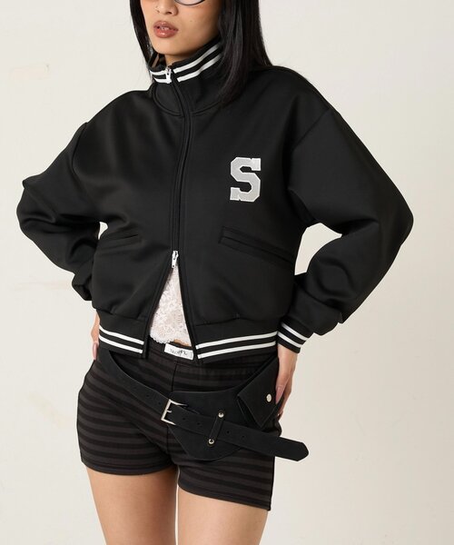 WHO'S WHO gallery（フーズフーギャラリー）の「Sロゴコンパクトトラックジャケット（ブルゾン・レディース・ブラック/オフホワイト/ネイビー/レッド・FREE）」の11枚目の写真