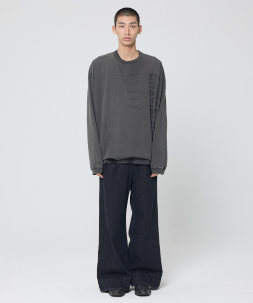 VONVAT（ヴォンバト）の「エインシェントグラフィックコクーンロングスリーブ（ダイングチャコール）（Tシャツ/カットソー・レディース・チャコール・FREE）」の2枚目の写真
