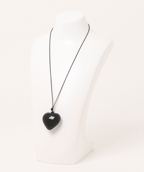 Revo.（レボ）の「ラブペンダント ハート チョーカー ネックレス（ネックレス・レディース・レッド/ブラウン/ブラック・FREE）」の5枚目の写真