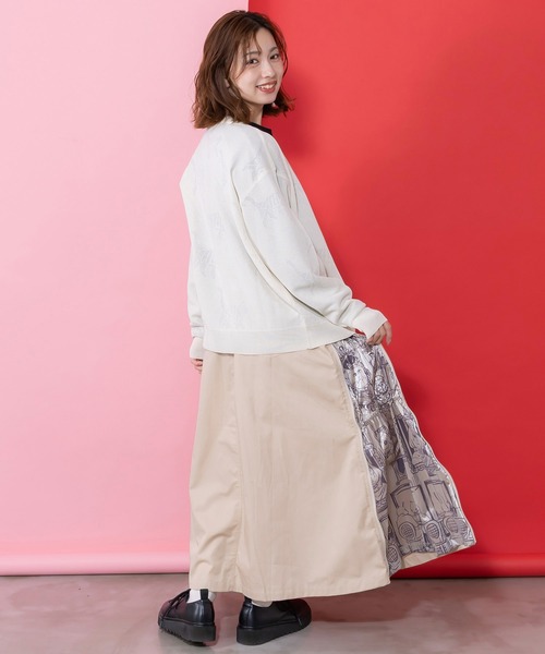 ScoLar（スカラー）の「161615：無地×動物たちの肖像柄 4wayツイルスカート（スカート・レディース・ベージュ/カーキ/ブラック・M）」の7枚目の写真