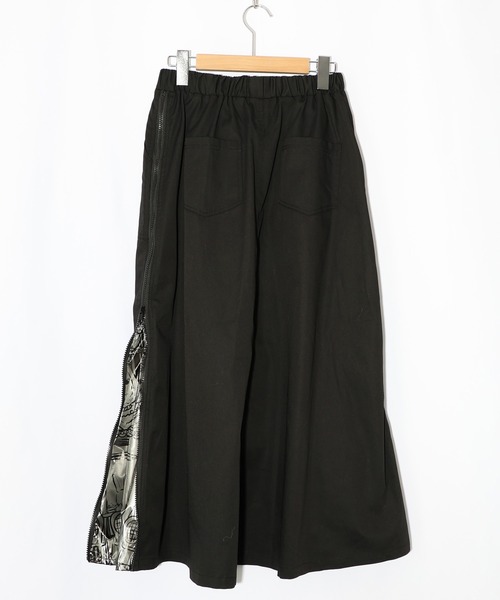 ScoLar（スカラー）の「161615：無地×動物たちの肖像柄 4wayツイルスカート（スカート・レディース・ベージュ/カーキ/ブラック・M）」の19枚目の写真