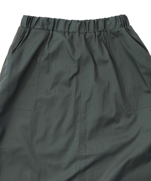 ScoLar（スカラー）の「161615：無地×動物たちの肖像柄 4wayツイルスカート（スカート・レディース・ベージュ/カーキ/ブラック・M）」の12枚目の写真