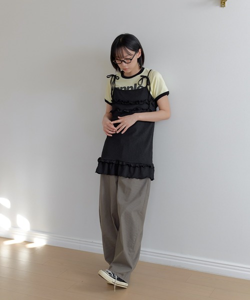 UNE MANSION(ユヌマンション)の「【UNE ORIGINAL】【レイヤードにも!】【肩紐調節可能】ダブルフリルリボンキャミワンピース(キャミソール・レディース・ブラック/クリーム・FREE)」の8枚目の写真
