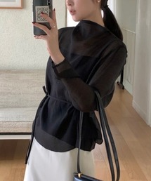 FAVORITO（ファヴォリート）の「シアーブラウス×キャミソール レイヤードトップス（アンサンブル）」